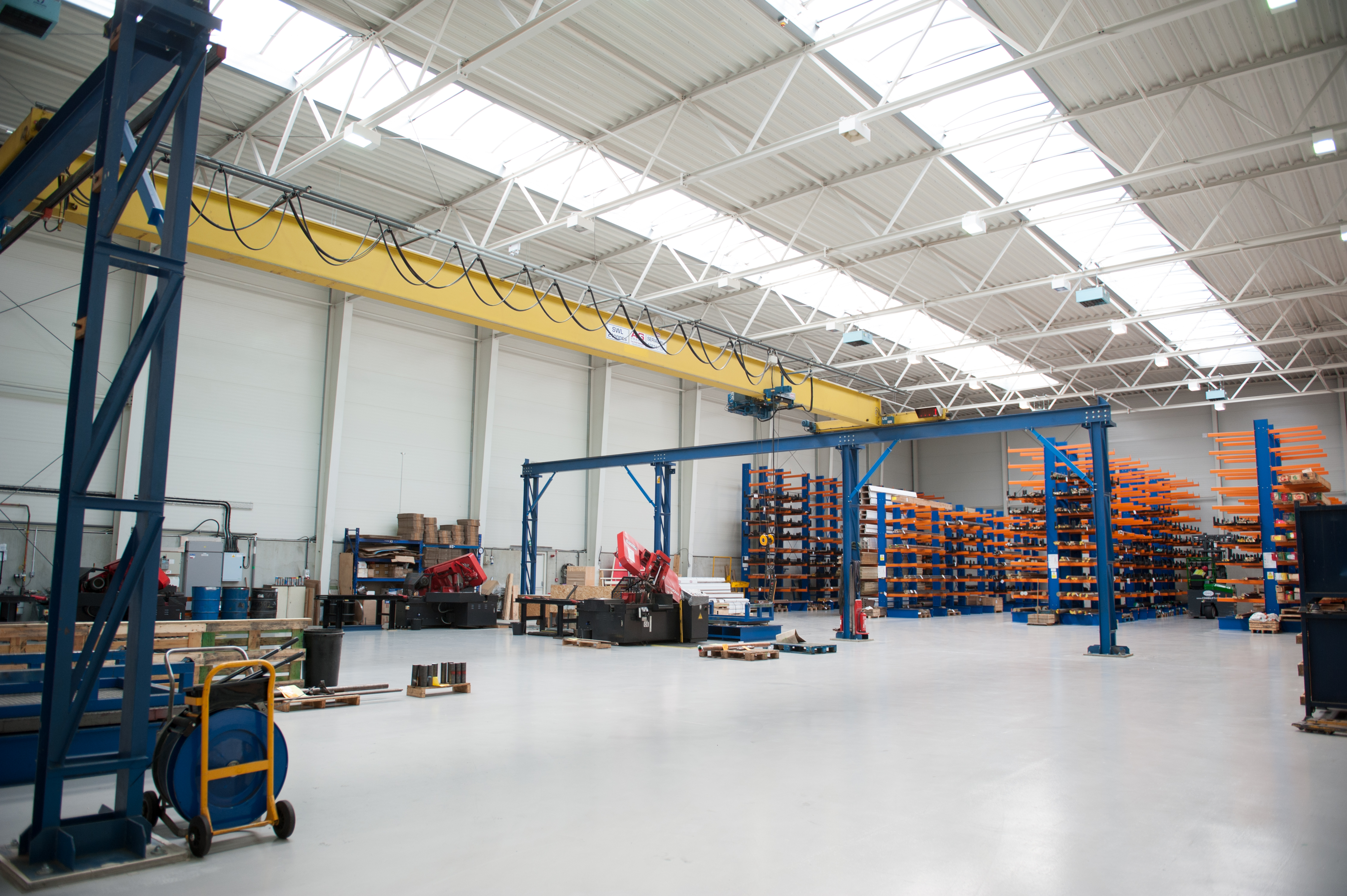How LED lighting can help improve the productivity of your night shift workers